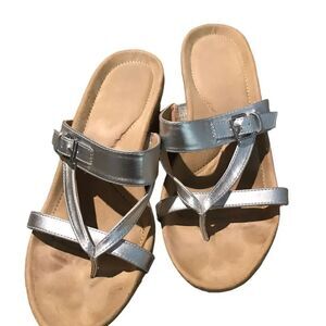 Cheeks Fir Body wedge sandals size 9M excellent condition see pictures